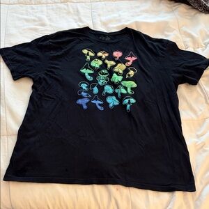 LCM International Men’s Black T-Shirt with Colorful Mushroom Design Size XL